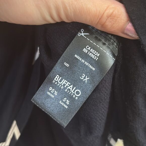 buffalo david button 3X EUC Black Star Print Women's Top soft stretchy - Picture 5 of 6